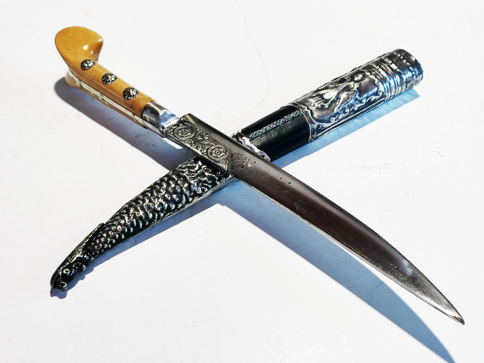 Epirus dagger (33cm yatagan)