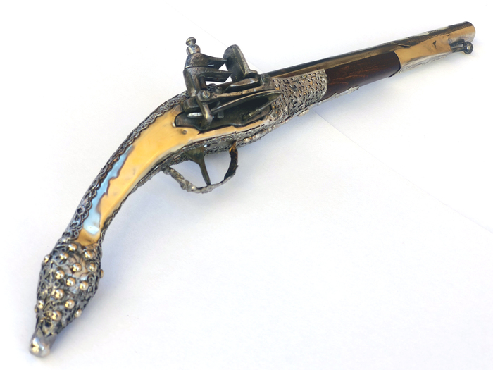 celina ledenica wooden silver pistol miquelet 53cm Photo 7