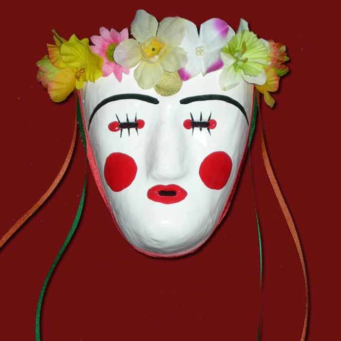 Bride's mask decorative medium Photo 2