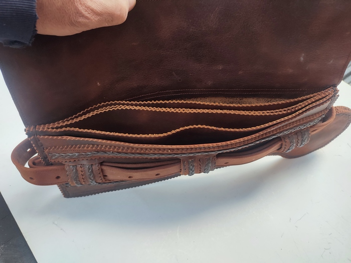 Selahi leather accessory Photo 9