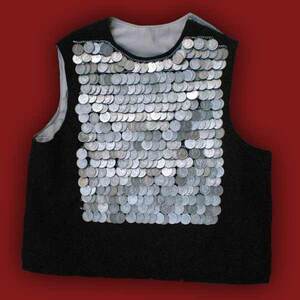 Vest with silverware Photo 3