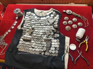 Vest with silverware