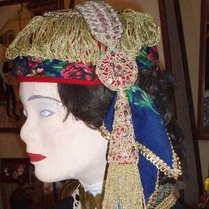 Naoussa's Women's headdress  Photo 6